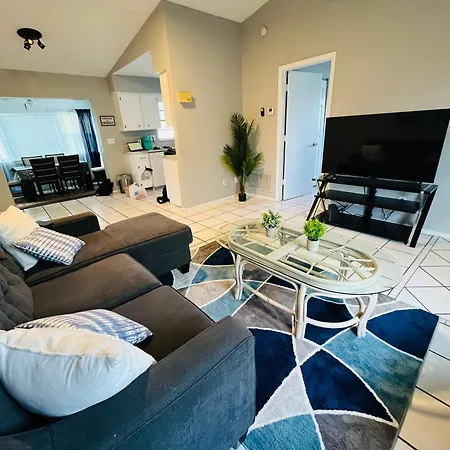Beautiful Cozy Beach House 4U
